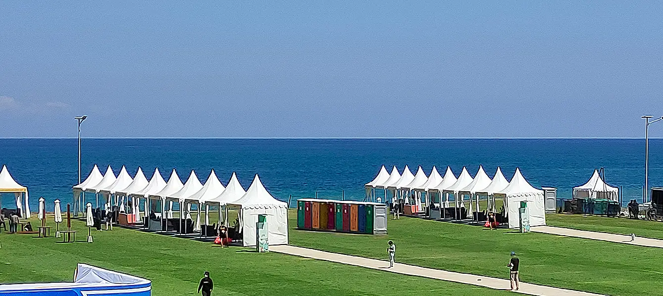 sewa tenda di bali,sewa tenda transparan di bali,sewa tenda wedding bali