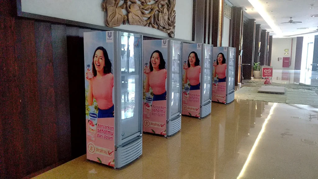 sewa pendingin minuman di bali lombok,penyewaan pendingin sayuran daging di bali,sewa kulkas di bali lombok,rental chiller di bali,penyewaan showcase chiller di bali